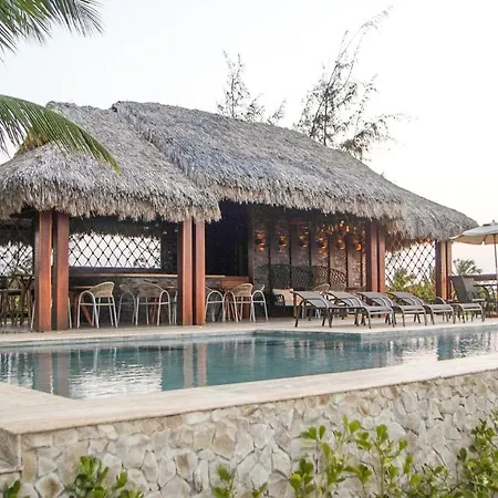 Collina Beach-3