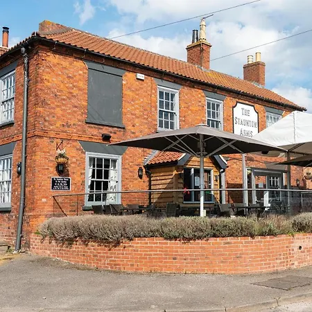 Staunton Arms-2