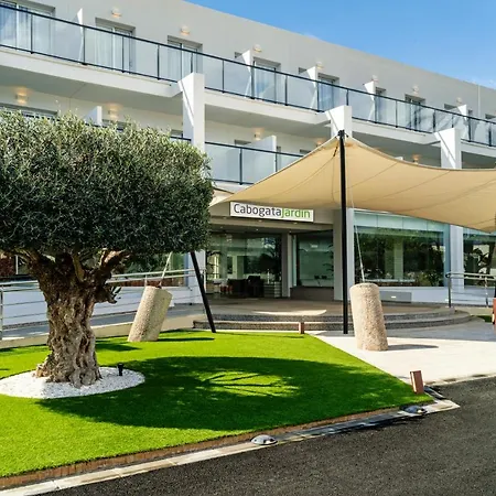 Hotel Cabogata Jardín-3