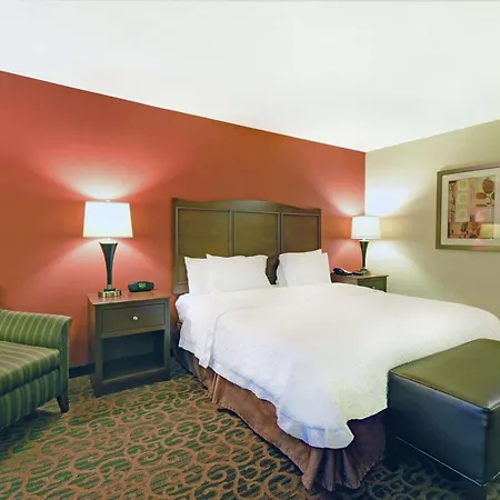 Hampton Inn Beloit-3