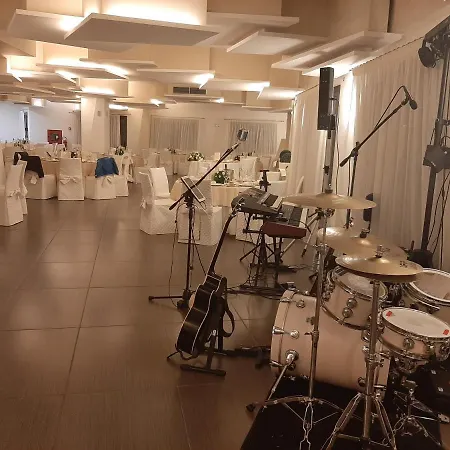 Tus'Hotel-3