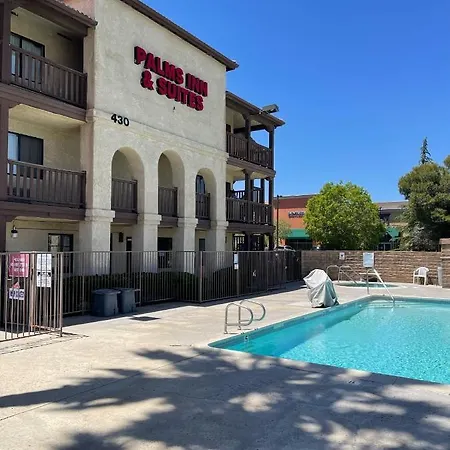 Palms Inn & Suites-2