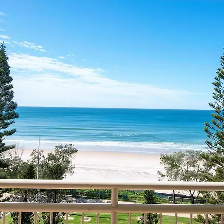Seacrest Beachfront Apartments Gold Coast-3