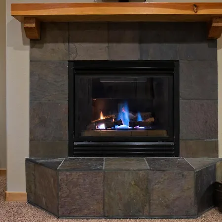 Grand Timber Lodge-3