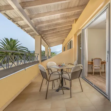 Art Hotel Debono-3