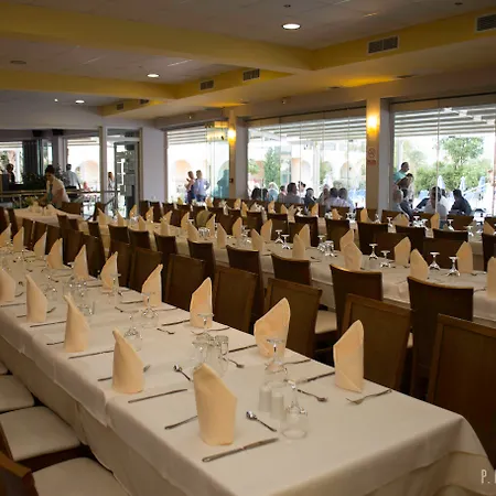 Majestic Hotel & Spa-2