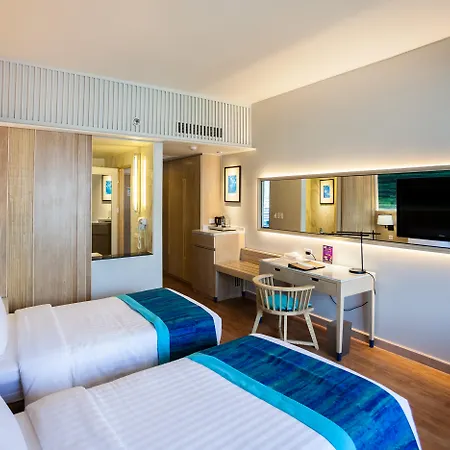 The Royal Paradise Hotel & Spa-2