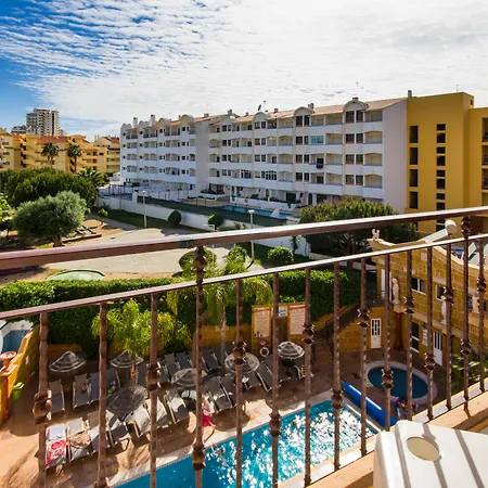 Choromar Apartments-3