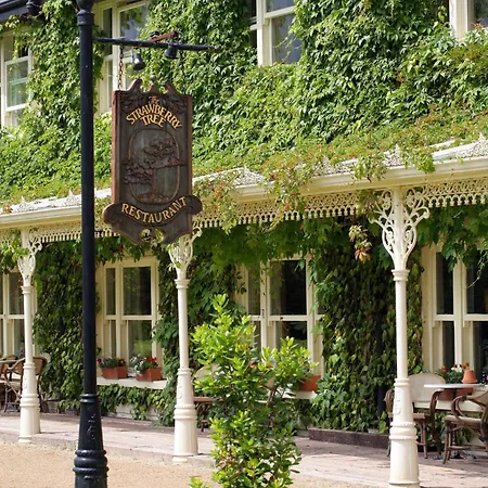 Brooklodge & Macreddin Village-3