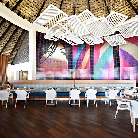 Royalton Chic Punta Cana, An Autograph Collection All-Inclusive Resort & Casino, Adults Only-2