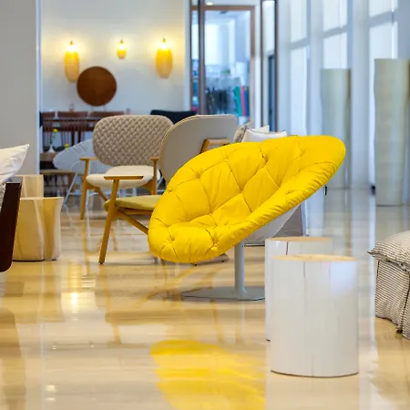 Cavo Maris Beach Hotel & Suites-3