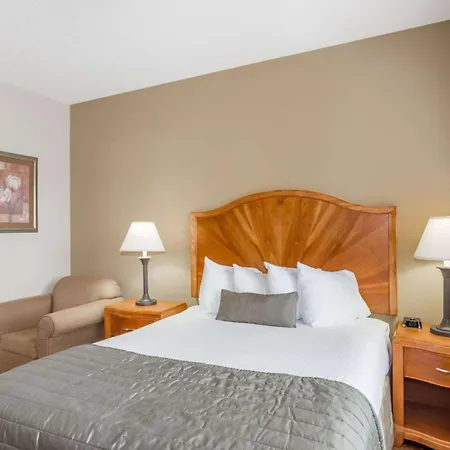 Baymont By Wyndham Asheville/Biltmore-3