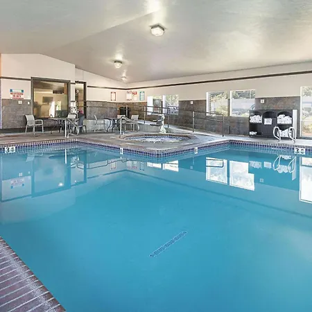 La Quinta By Wyndham Portland Nw-3
