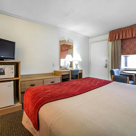 Rodeway Inn & Suites Pronghorn Lodge Lander-2