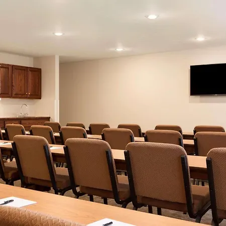 Country Inn & Suites By Radisson, Lehighton-Jim Thorpe, Pa-3
