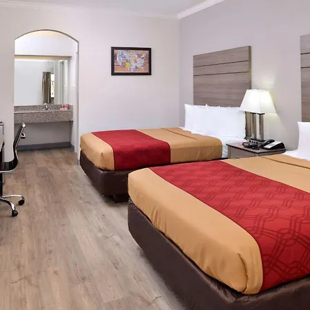 Econo Lodge Inn & Suites Port Arthur Near Sabine Pass-3