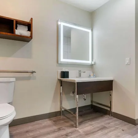Comfort Inn Antioch - Century Plaza-2