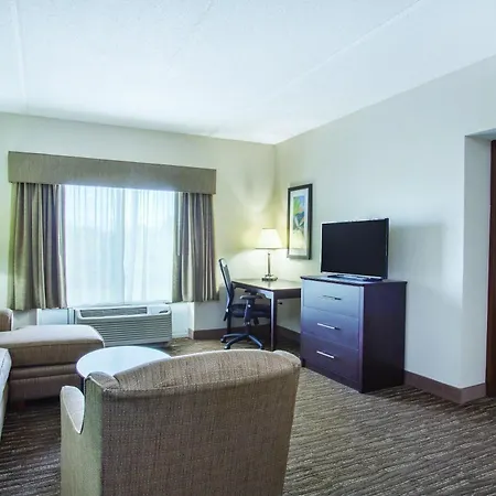 Comfort Inn & Suites Sarasota I75-3