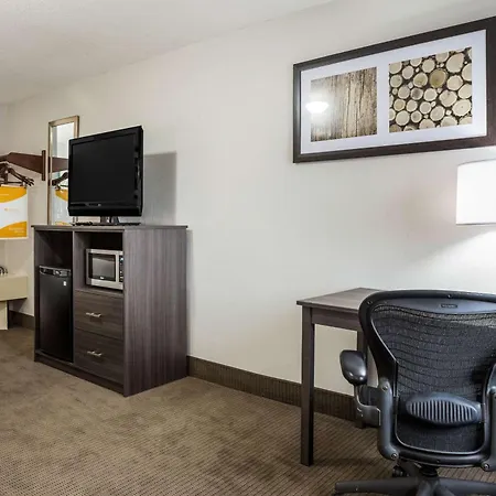 Quality Inn Clare-2