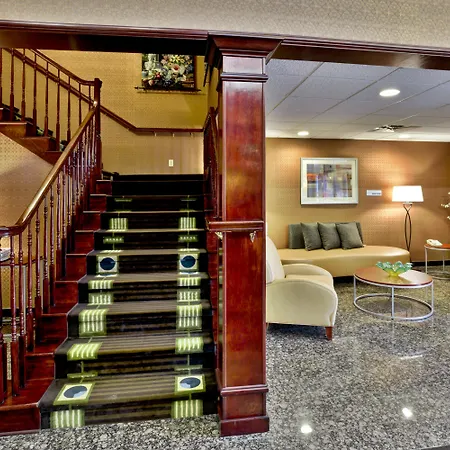 Holiday Inn Express & Suites Woodhaven By Ihg-2