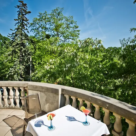 Platinum Palace Boutique Hotel & Spa-2