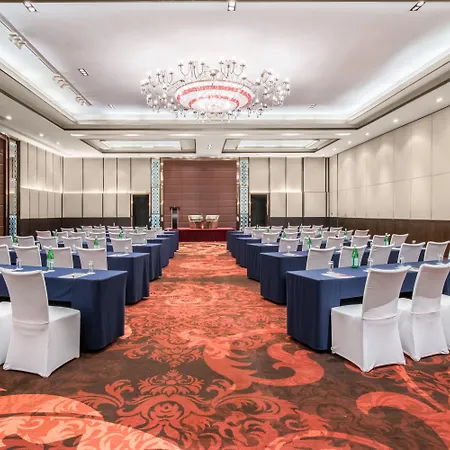 Crowne Plaza New Delhi Rohini By Ihg-3