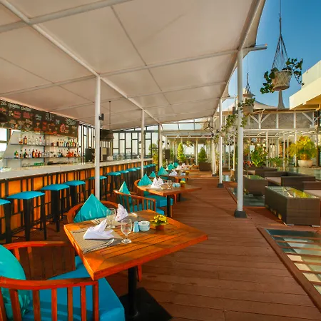 De Vins Sky Hotel Seminyak-2