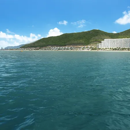 Vinpearl Resort & Spa Nha Trang Bay-2