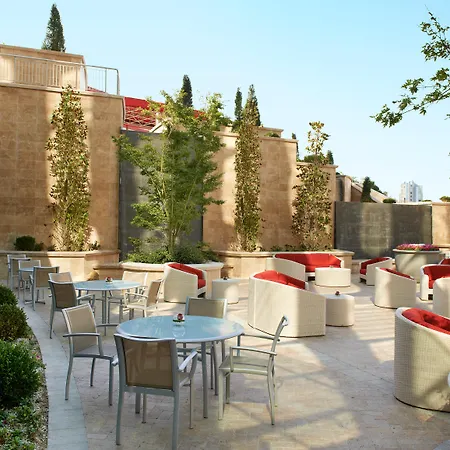 Fairmont Baku, Flame Towers-3