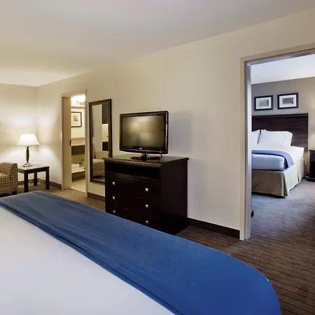 Holiday Inn Express & Suites Moultrie By Ihg-2