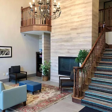 Country Inn & Suites By Radisson Bismarck Waterpark-2