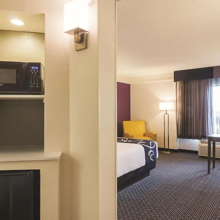 La Quinta Inn & Suites By Wyndham Denver Airport Dia-3