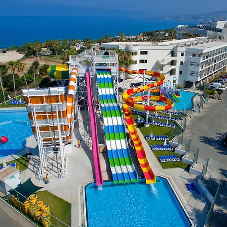 Leonardo Laura Beach & Splash Resort-2