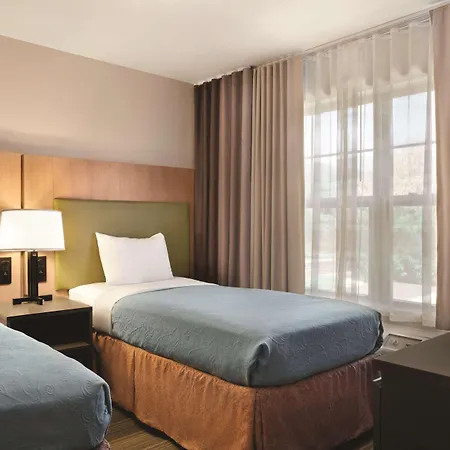 Country Inn & Suites By Radisson, Madison Southwest, Wi-2
