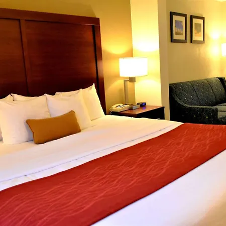 Comfort Inn & Suites Greenville I-70-3
