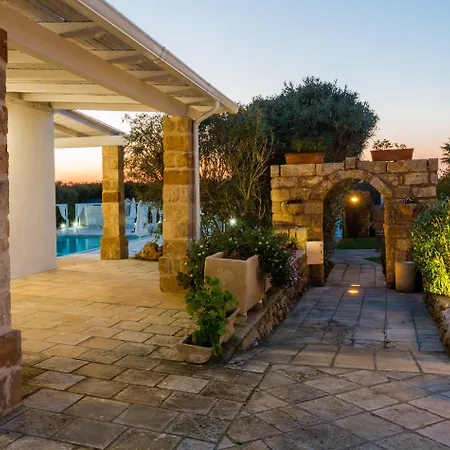 Relais Masseria Casina Dei Cari-2