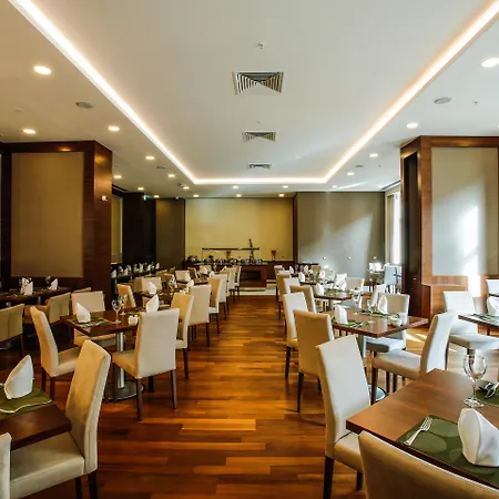 Dedeman Bostanci Istanbul Hotel & Convention Center-2
