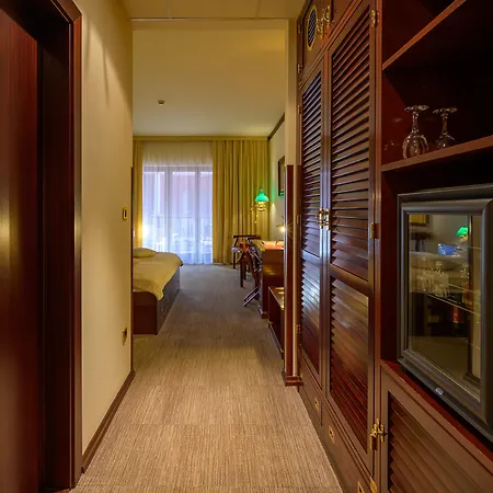 Boutique Hotel Nautica - Spa & Wellness, Free Parking, Pet Friendly-2