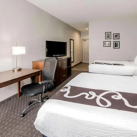 La Quinta Inn & Suites By Wyndham Fort Worth Arlington West-3