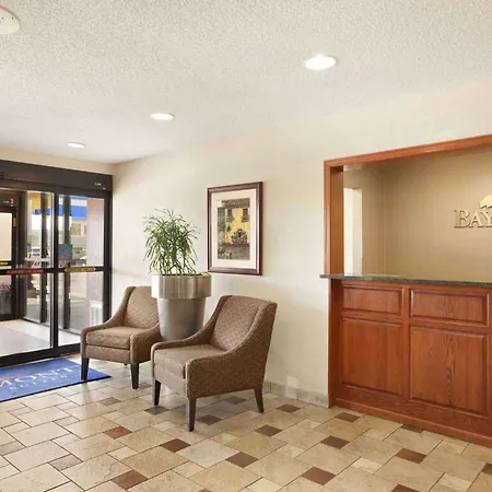 Baymont By Wyndham Sioux Falls-2