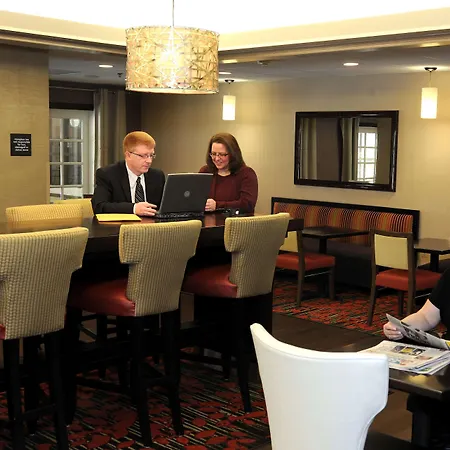 Hampton Inn Charleston-Southridge-2