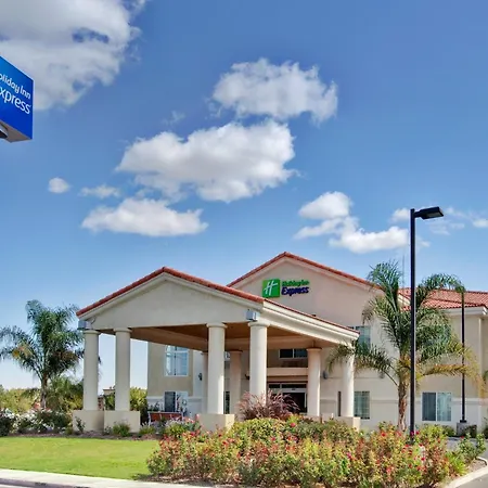 Holiday Inn Express Delano Highway 99 By Ihg-3