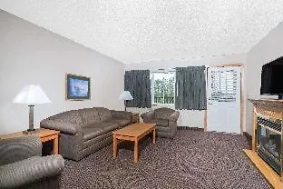 Baymont By Wyndham Baxter/Brainerd Area-3