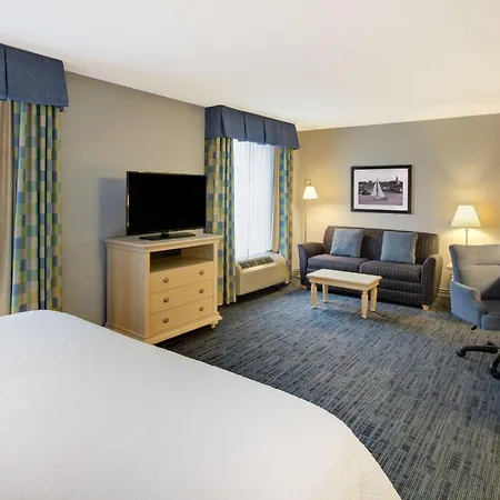Hampton Inn & Suites - Cape Cod / West Yarmouth-2