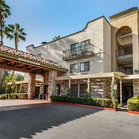 Comfort Inn & Suites Orange County John Wayne Airport-2