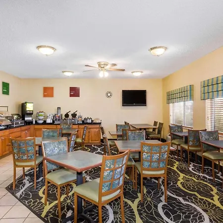 Baymont By Wyndham Billings-2