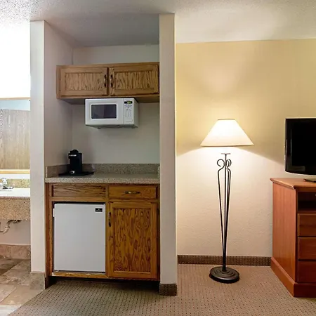 Quality Inn Aberdeen-3