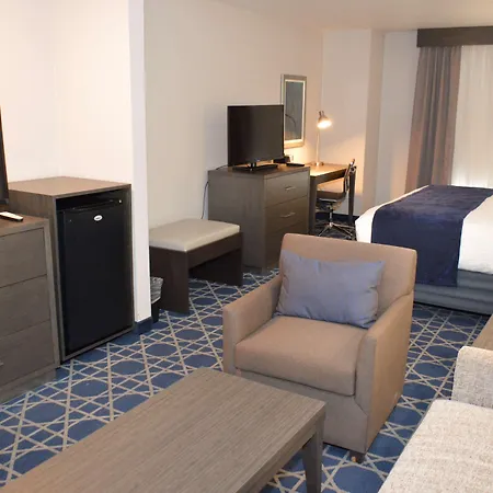 Best Western Plus Rama Inn & Suites-3