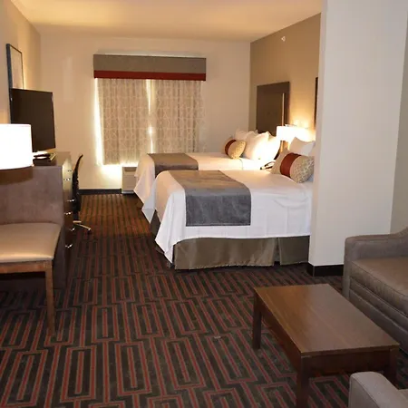 Best Western Plus Stevens County Inn-2