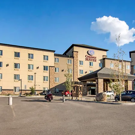 Comfort Suites-3
